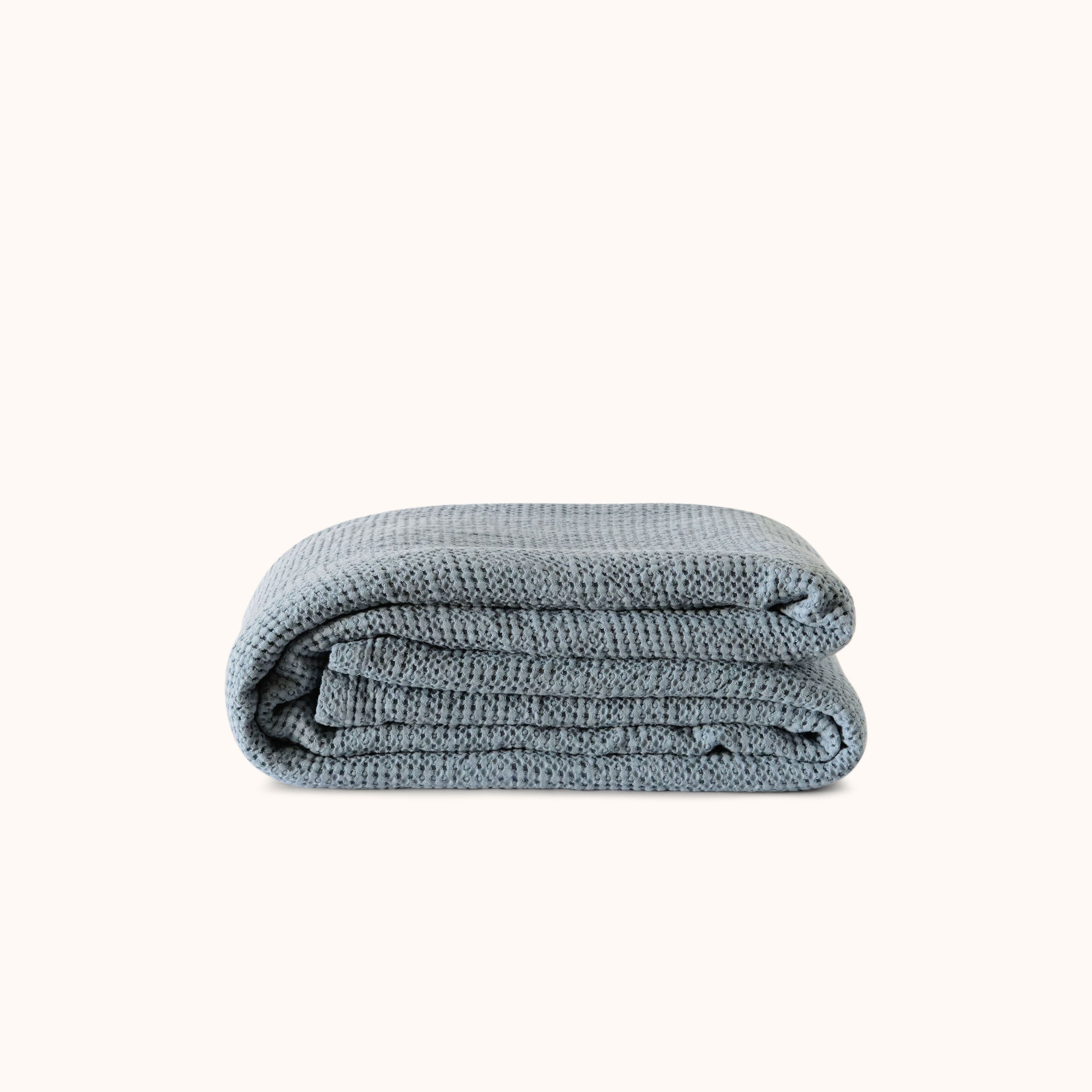 Emmanuella Coverlet - Celeste