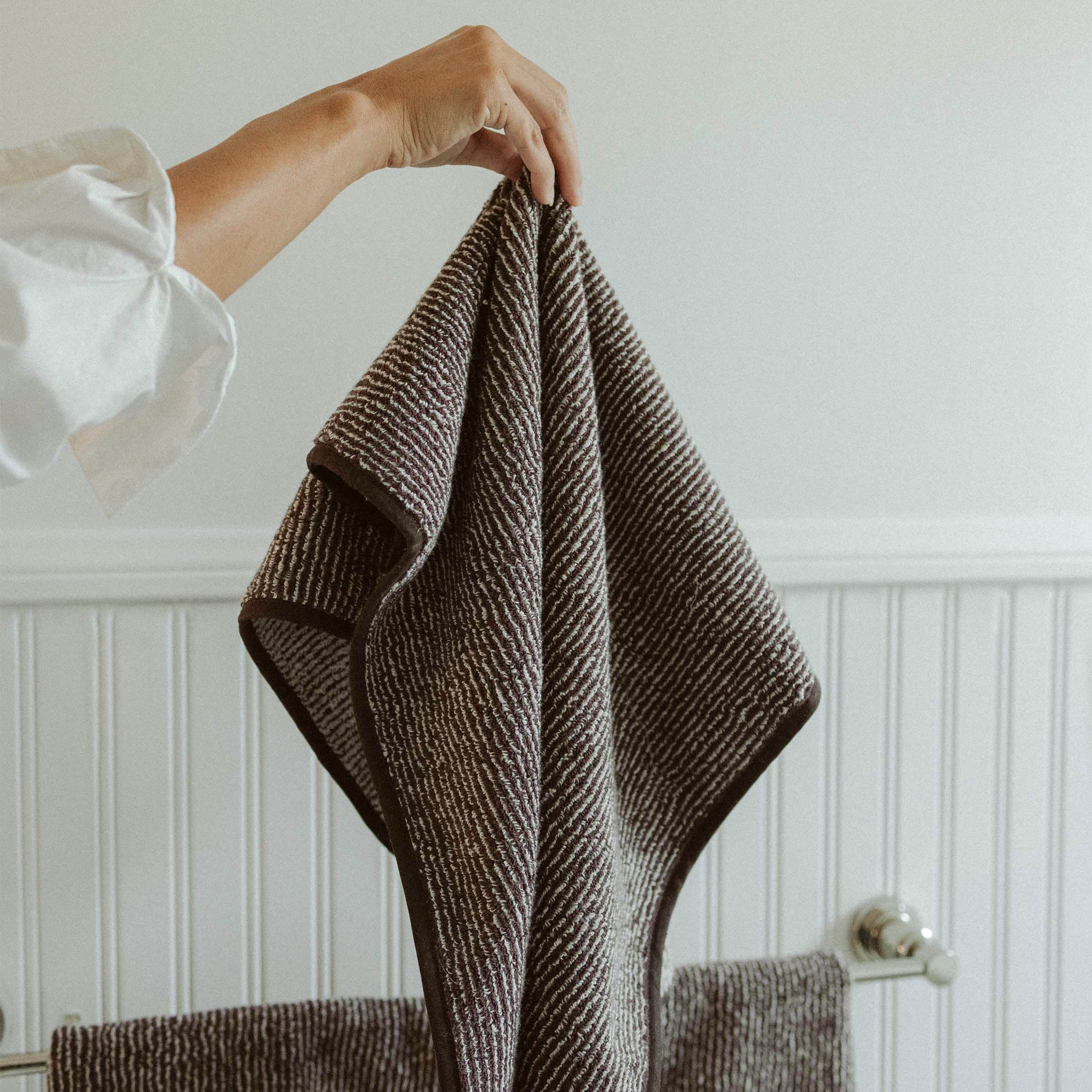 Striped Terry - Marrón, Hand Towel – Morrow Soft Goods