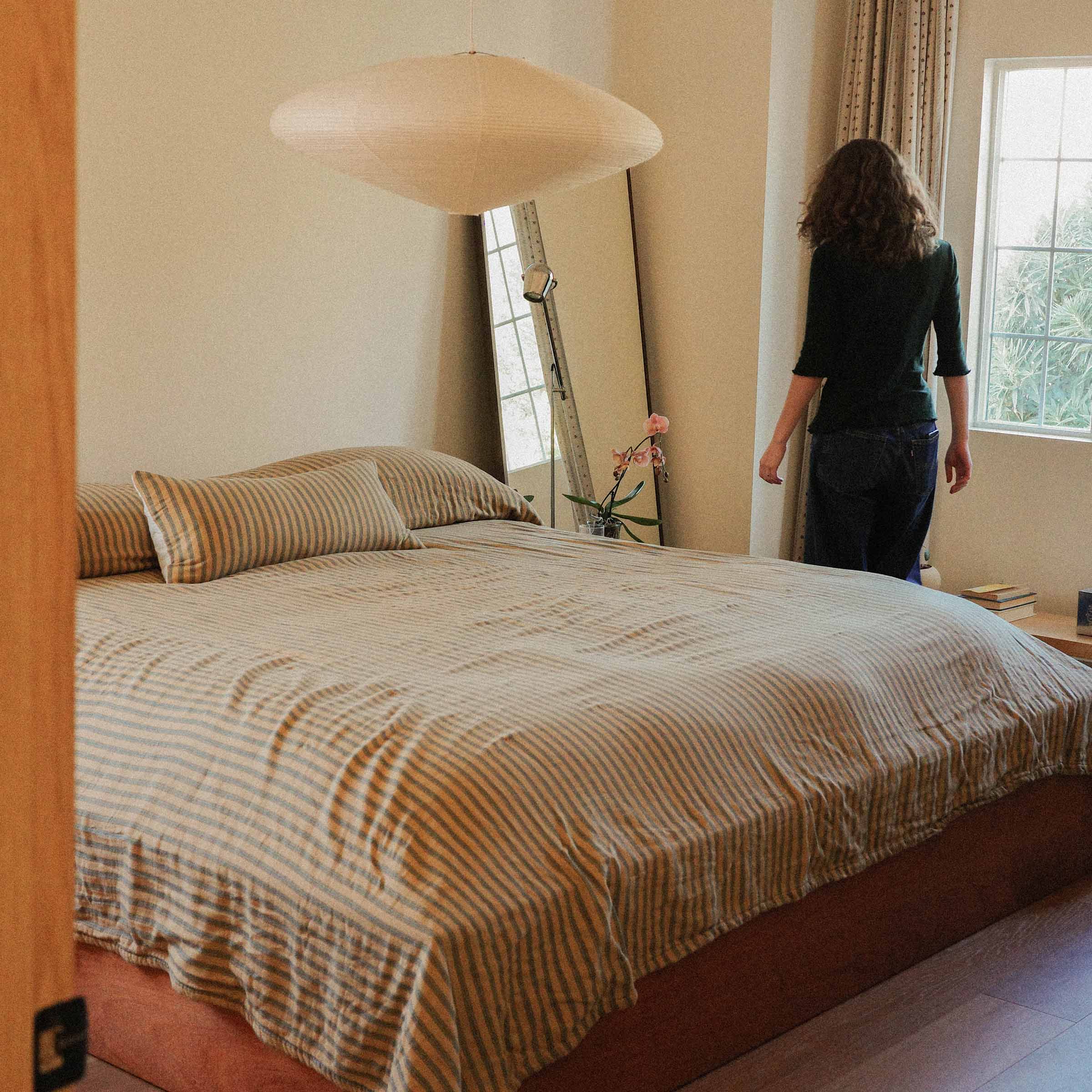 ビンテージシーツ  ローレル&ハーディ　デッドストック Vintage Stripe - Coverlet, Full / Queen – Morrow Soft Goods