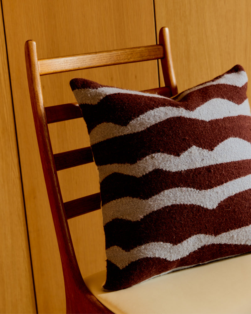 THROW PILLOWS